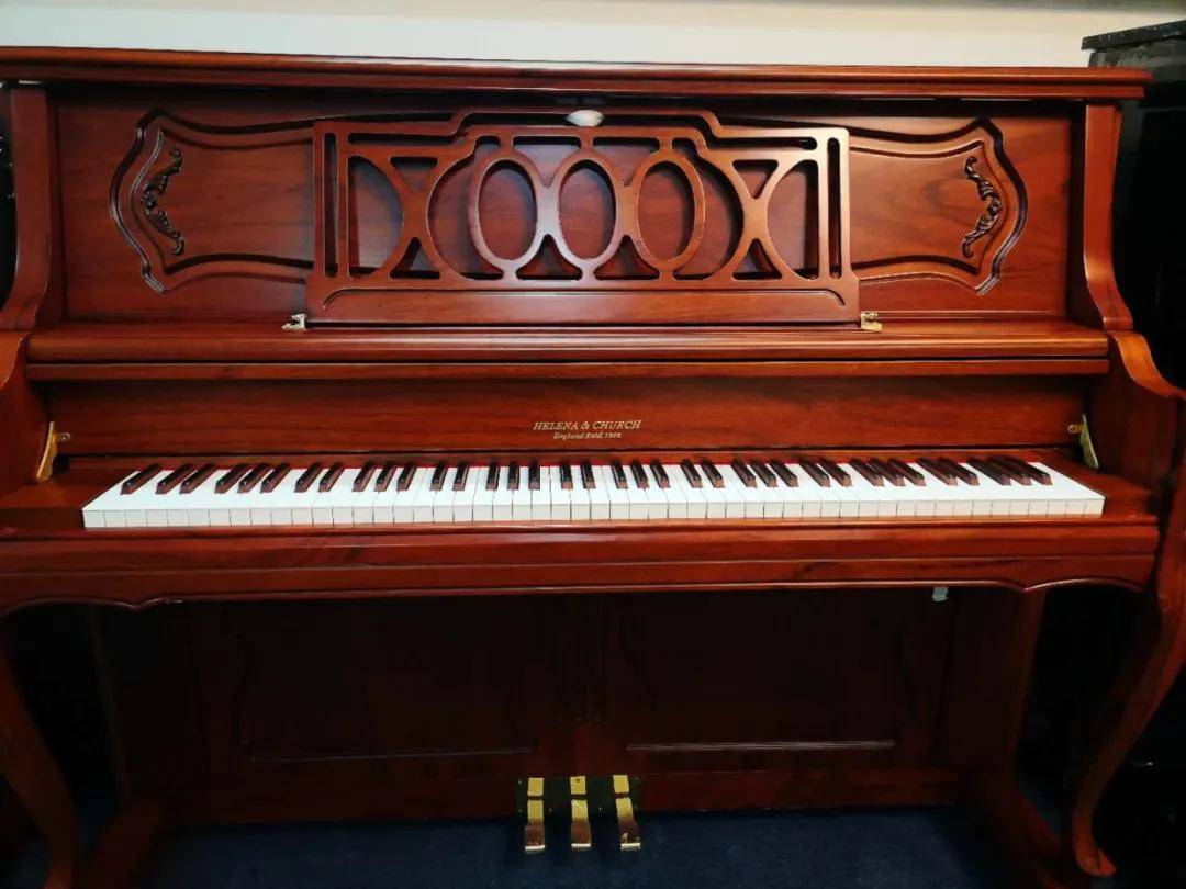 海伦娜钢琴纯正的音色品味经典丨书写华美乐章_音乐_贵族_的发展