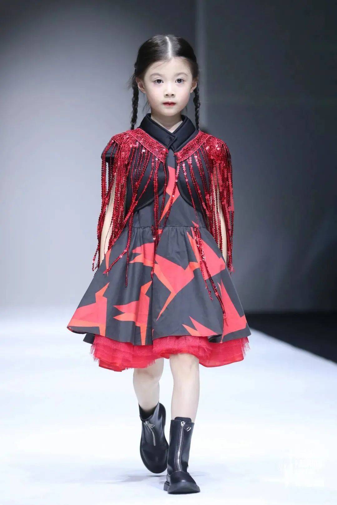 科技 【秀场活动】深圳时装周2022秋冬系列即将来袭