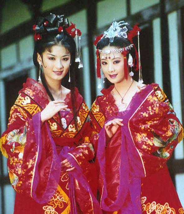 双女主|暑期档双男主戏扎堆，而这几部双女主大戏，同样很精彩