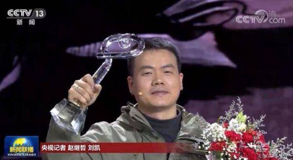 寒冬|太拉垮，黄渤贾玲也救不了这片