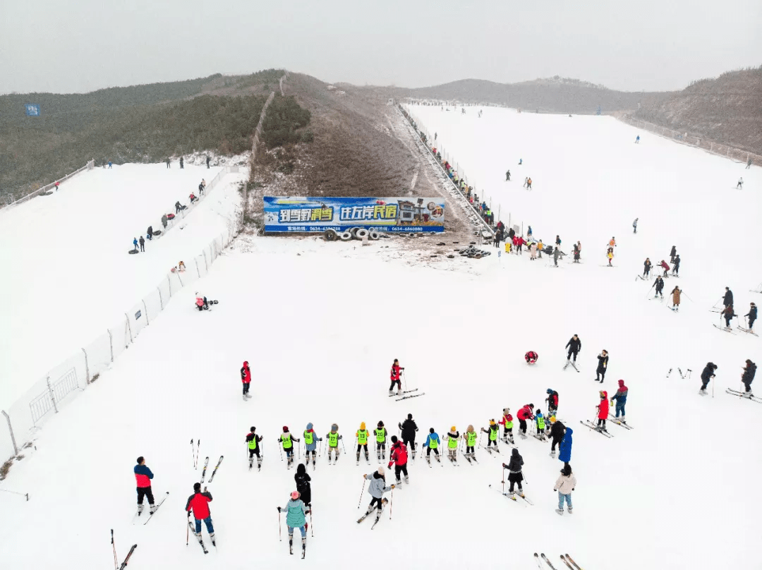 冬奥|一起滑雪迎冬奥，占据冬季C位的滑雪场出道即巅峰！