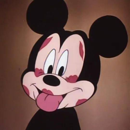 甚是想念什么意思 560cc3a321154b1483f767c125a70926.jpeg