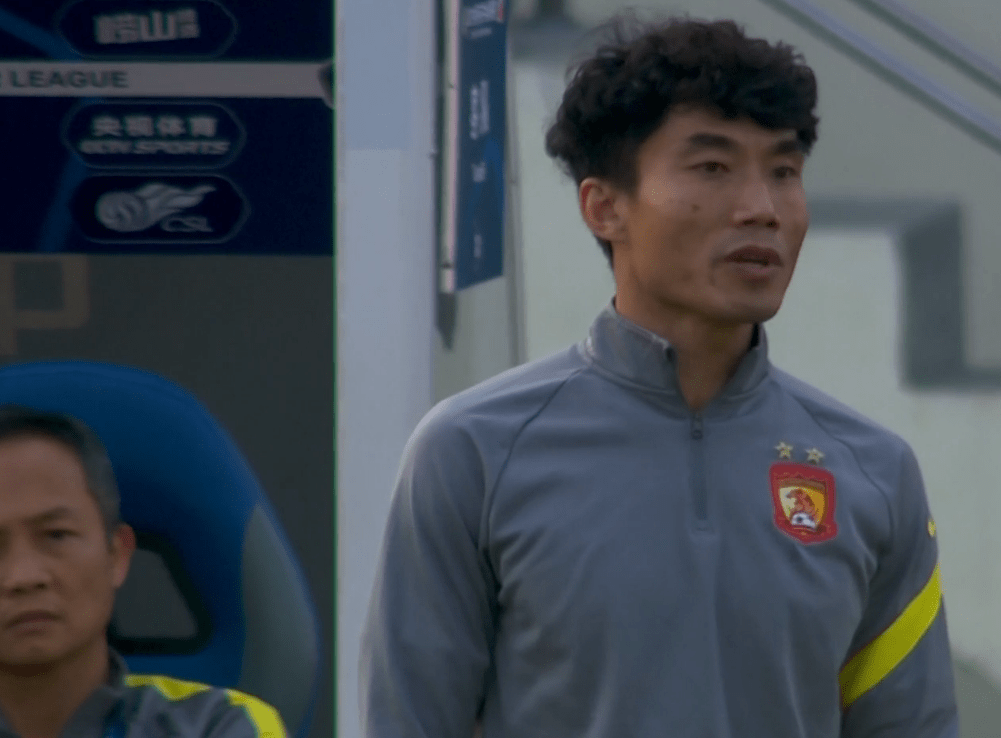 点球|0-1！张琳芃罚丢绝平点球，广州队憾失亚军，有一事最让人担心