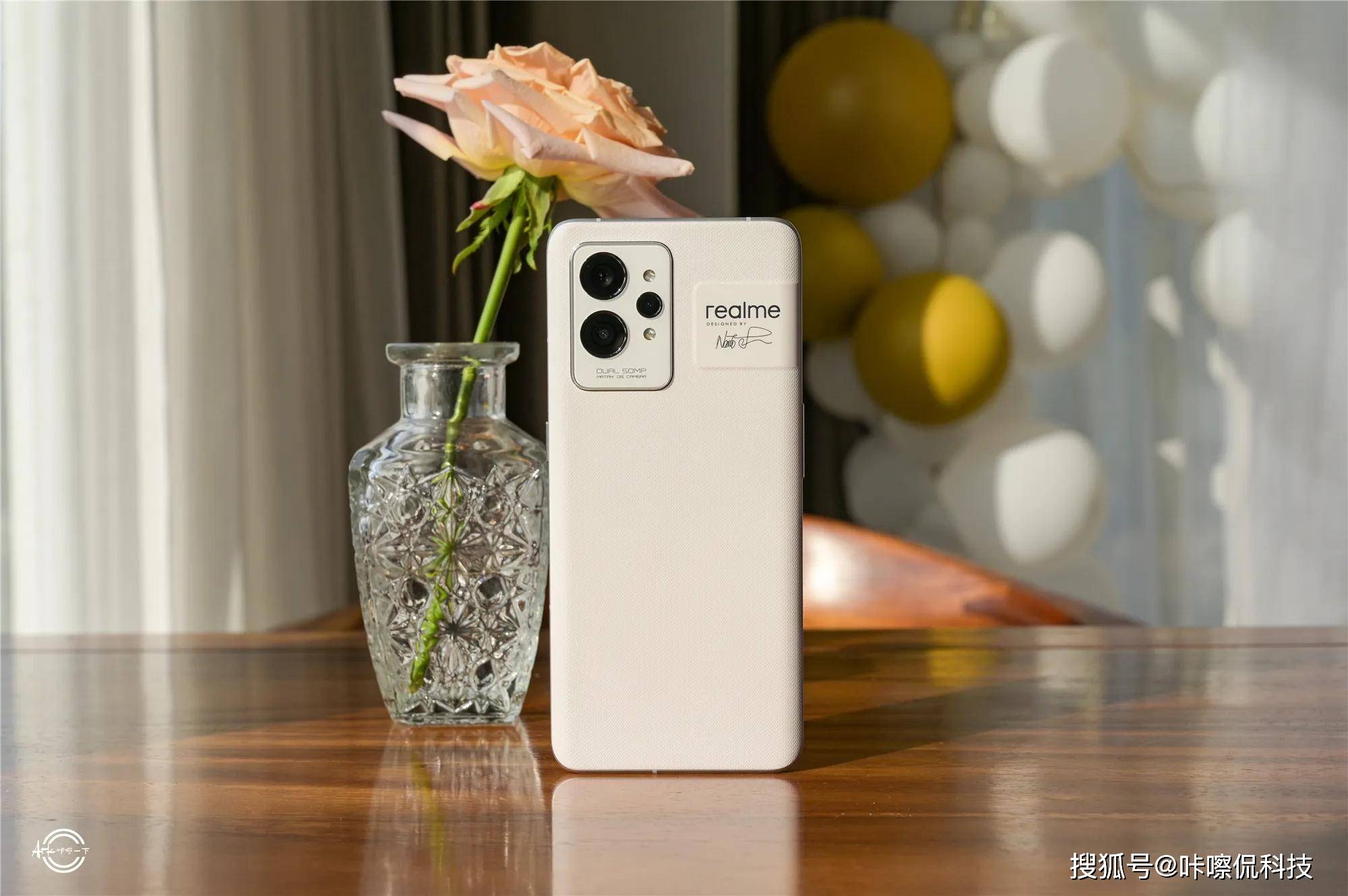 3699元起！真我GT2 Pro首发体验，背刺小米12 Pro？