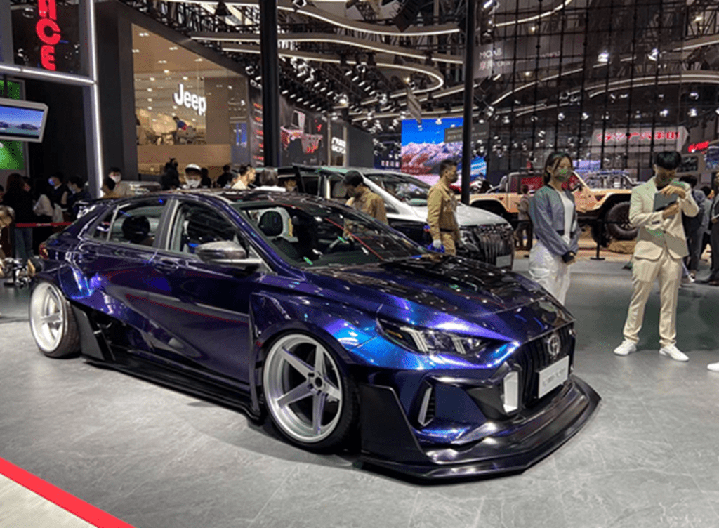 买了就能上路的官方改装车暗夜奕炫max值得下手吗