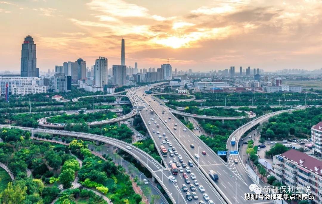 这条路链接着八楼,乌鲁木齐儿童医院,新