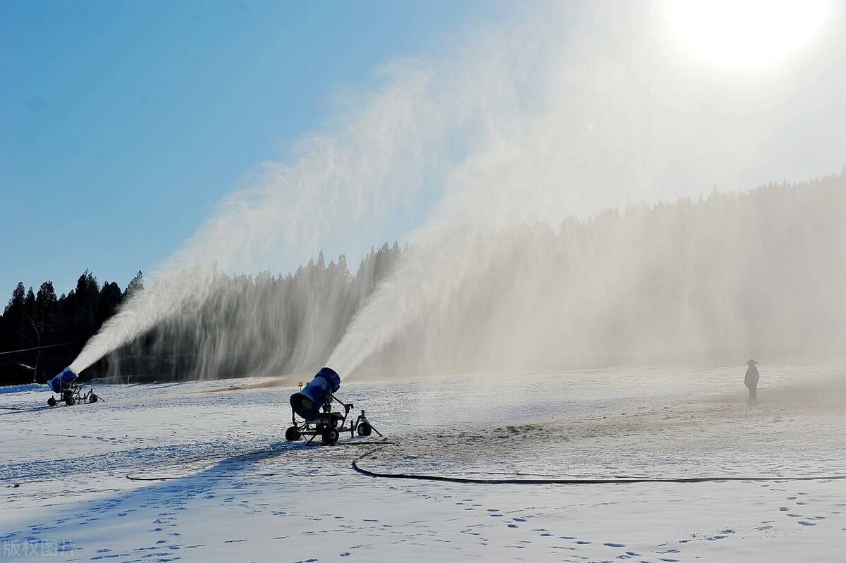 寒假不知道去哪里玩？不如来青州滑雪