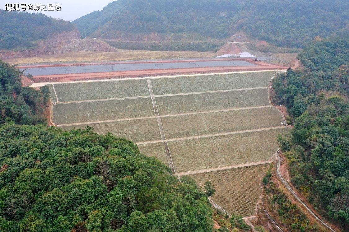 宁波规模最大的丹霞地貌，雄伟的大坝，居然不是水库