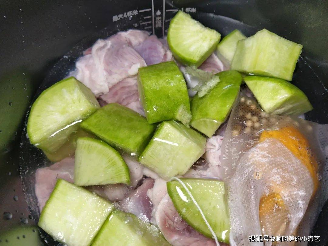 节气|数九寒天，煲上一锅羊腿汤，暖和又营养，喝上一碗驱寒气