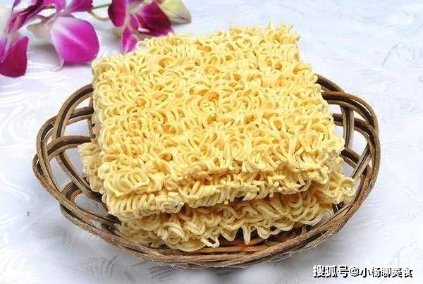 垃圾|停止吃的5大垃圾零食,尤其第一种,很多人经常买着吃!