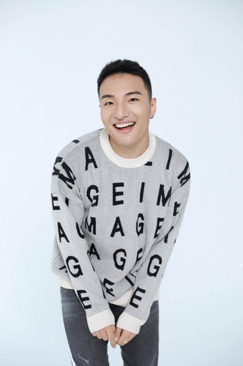 繁星互娱艺人田一名首部爆笑短剧大妈的世界与一众老戏骨飙戏