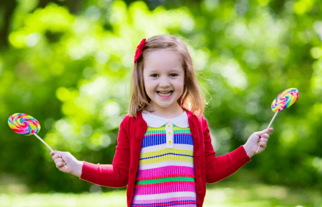 鸡内金|好心提醒:宁愿孩子饿着,3种零食也不给孩子吃,容易积食不长个