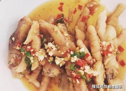 美味鸡爪详细做法 bcac070b913c40e697639f8f2a34e44b.jpeg