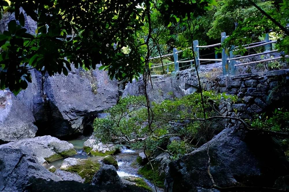 原創 環江冷門瀑布群,旅客少掩護好,景緻美妙宜人,養眼聖地小眾偏僻