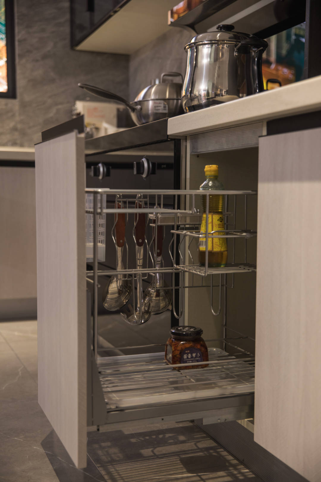 f87f2a1f2ab24bd7a4c423ef2878f1bf.jpeg