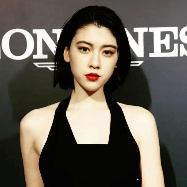 小天00后小花厮杀战，这次刘浩存输得有点惨…