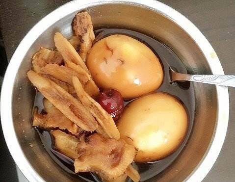 姜片|米饭杀手食谱！猪蹄此做法，少荤少油保健康，待客不用再发愁