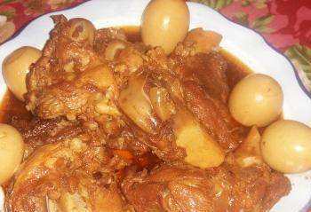 姜片|米饭杀手食谱！猪蹄此做法，少荤少油保健康，待客不用再发愁