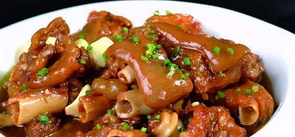 啤酒炖猪蹄要放盐吗 2b90653c00a14f1b9267fd4b6dc9e426.jpeg