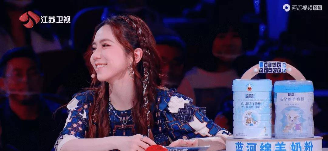 棉花|在达人秀又哭又笑，“补刀”谢霆锋：31岁闭关的邓紫棋，是真性情