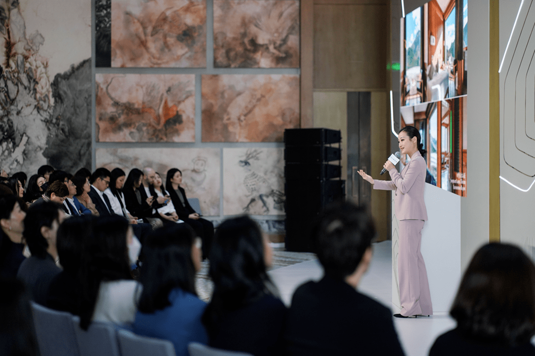 演讲者|想看世界的GIADA女性