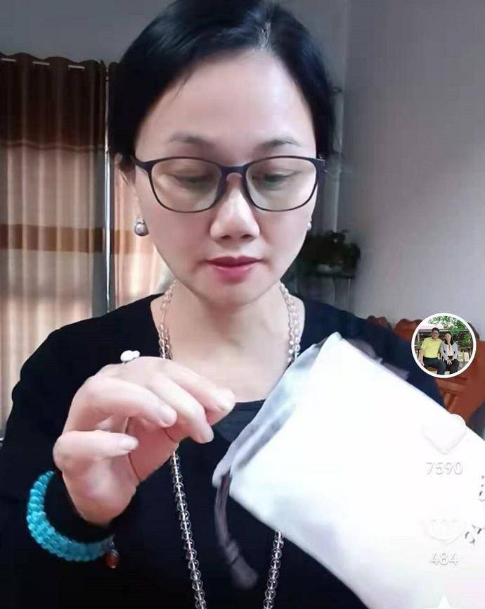 许妈|李莉走了！有人要去北海找舅妈的麻烦，这次她终于不再隐忍