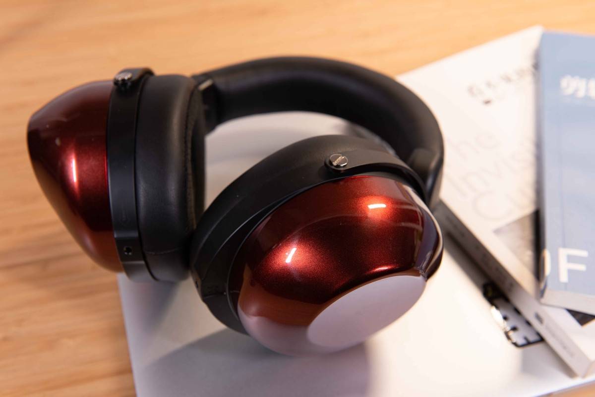 暖到心坎里的调校风格！HIFIMAN HE-R9拓扑振膜动圈耳机体验