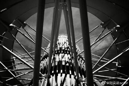 刘奕君|#刘奕君镜头下的赵今麦#技术真不错,拍出来的人物具有故事感