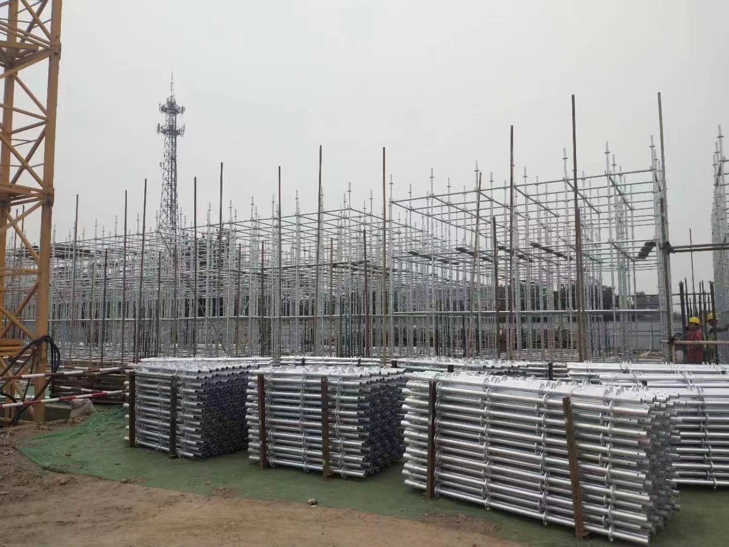 甘肃地区的建筑工地如何高效安排脚手架租赁?