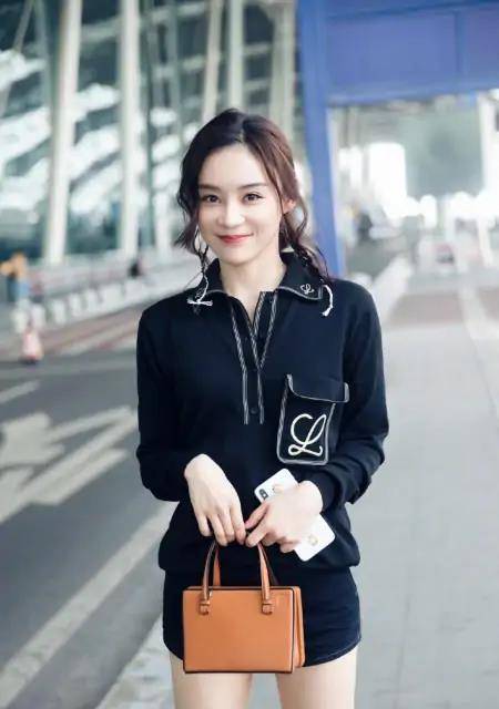 美貌她的“美貌”，真的被耽误了很多年