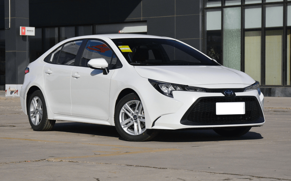 15万试了这丰田轿车后才发现一箱油续航1000公里还是理财产品