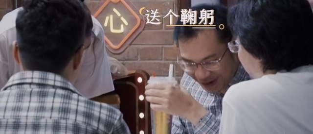 蛏子|应采儿袁咏仪遭客户故意刁难，一句话逗笑全场，尽显情商