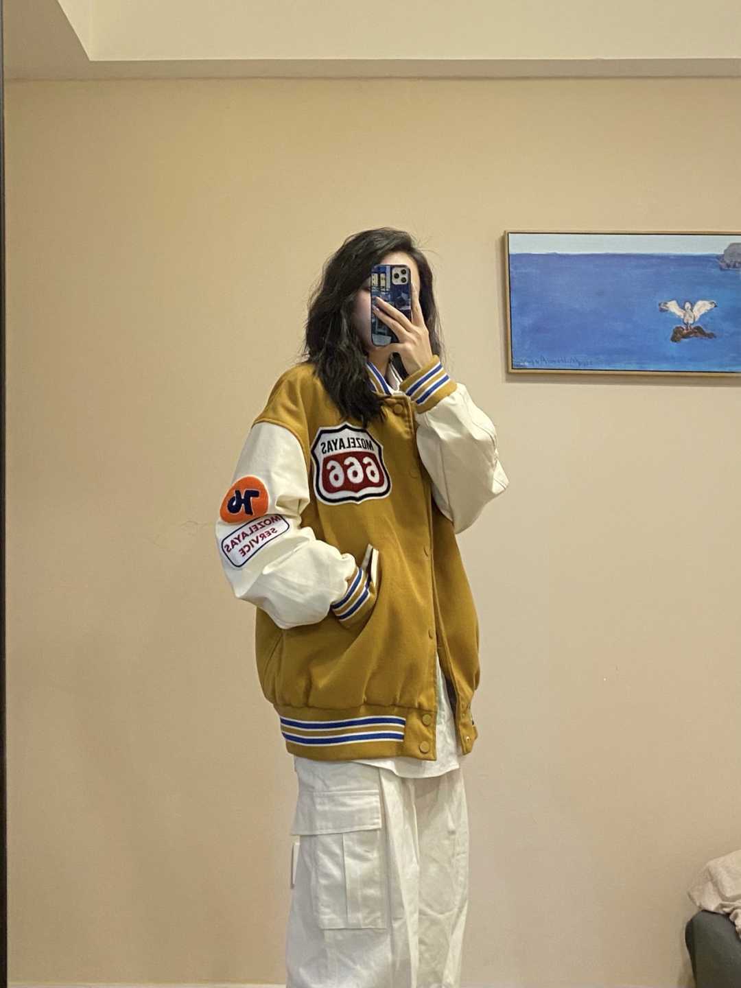 大衣 冬天不要总穿黑裤子了，这些白色长裤清爽减龄又百搭，谁穿谁美