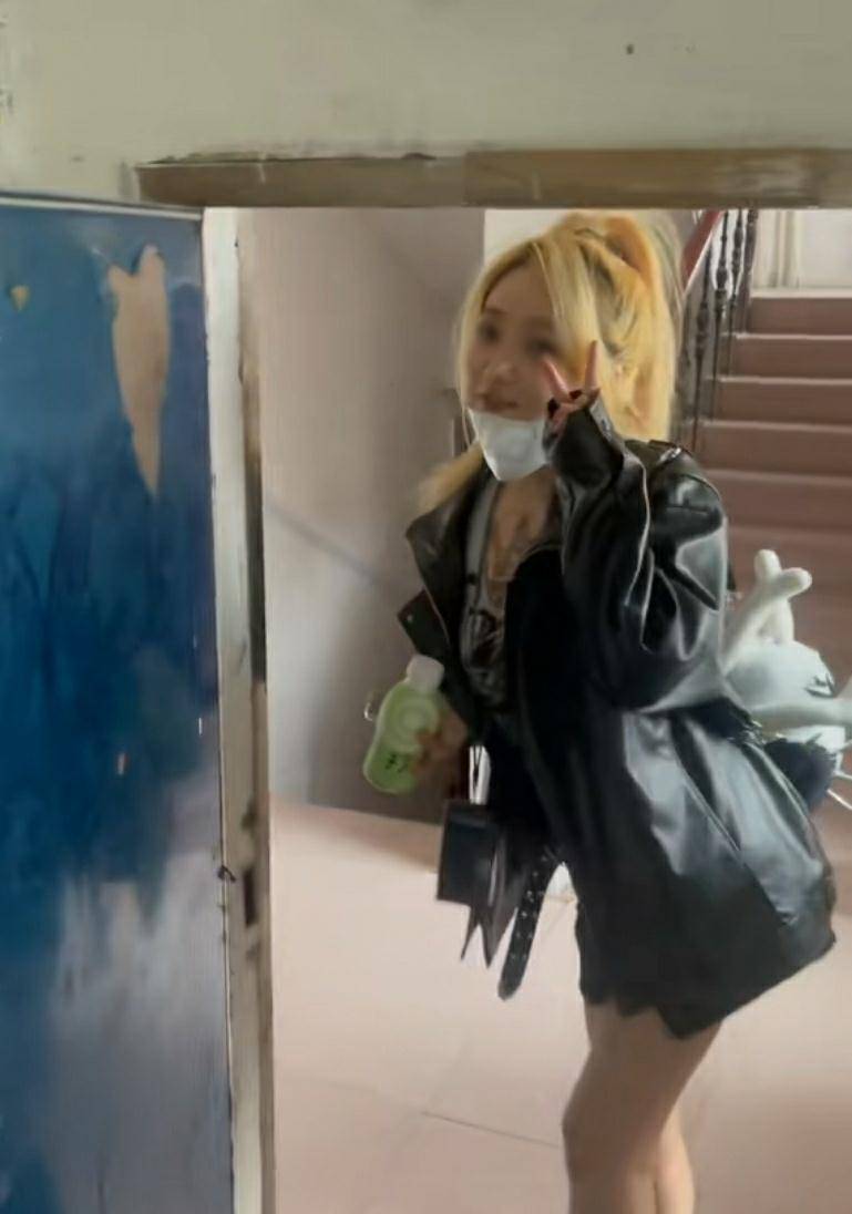 带源的女孩名 18533944cce343478a8ef55207241a0c.jpeg