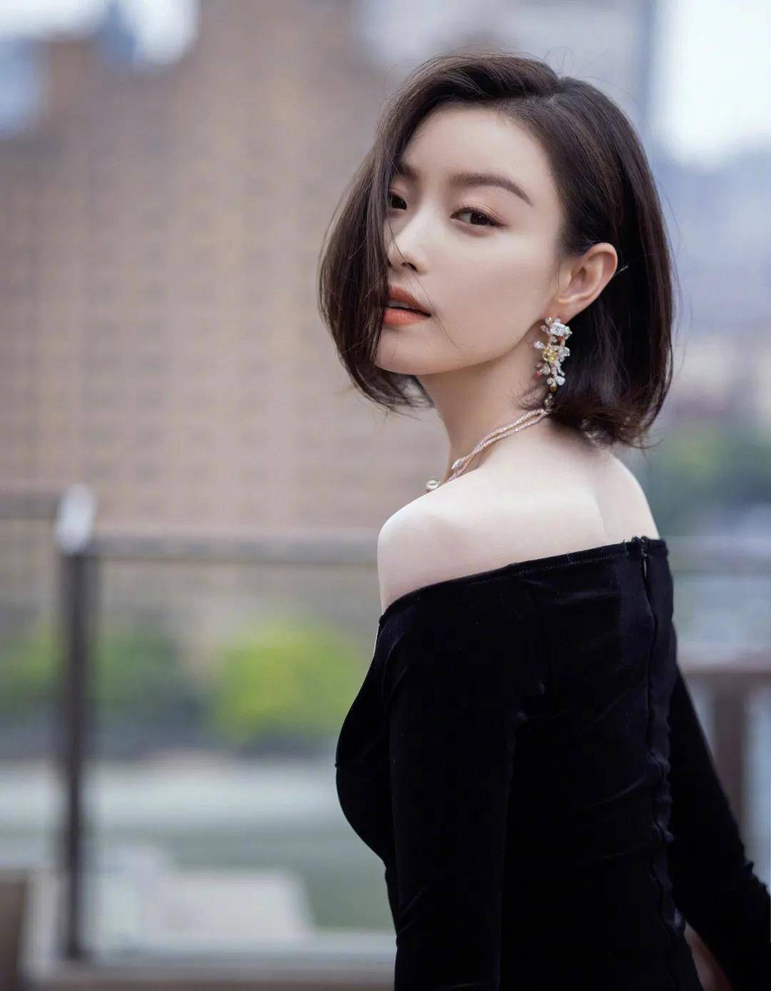 卷发你的脸型适合什么发型？1分钟找到本命发型，巨显脸小