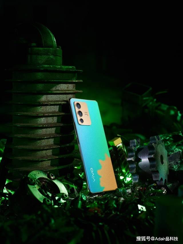 年轻人购机首选vivo S12系列设计出色风格多变