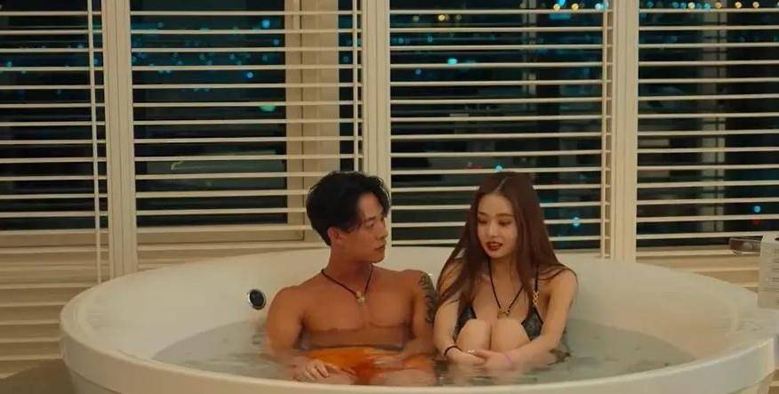 现实|宋智雅被out？金贤中发文暗指对方不适合，新目标锁定韩韶禧