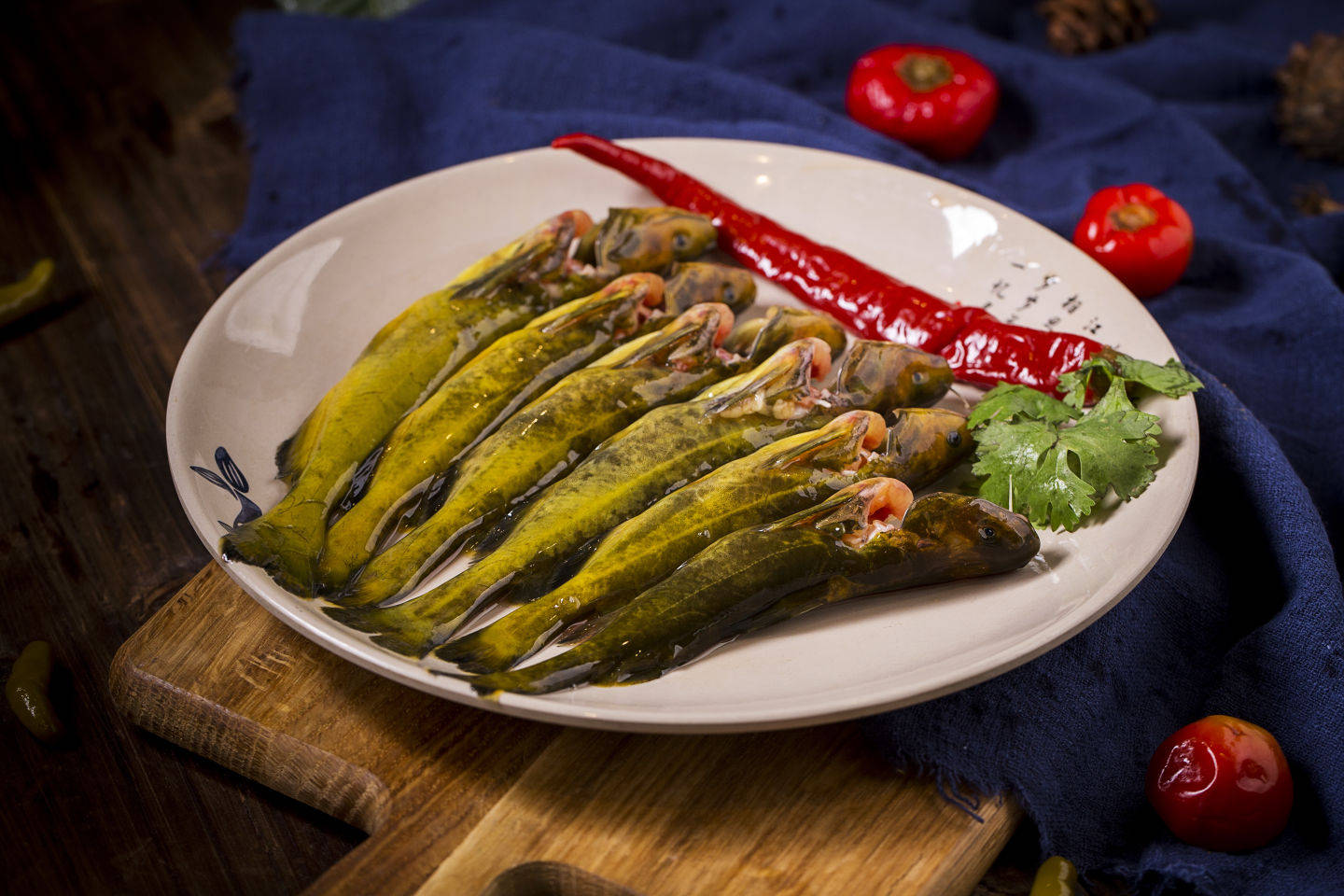 石锅苗苗鱼告诉你开火锅加盟店前需要了解哪些方面