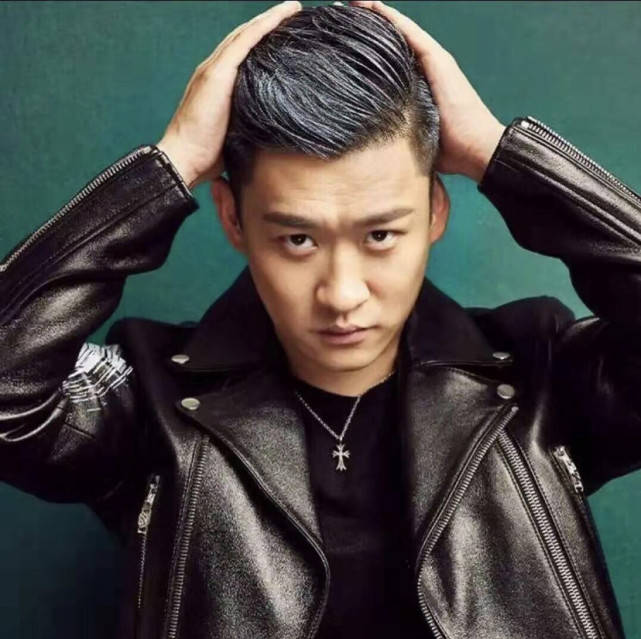 李云杰|曹云金大闹郭德纲生日宴,骂遍众师弟,唯独看到李鹤东秒怂!怕啥?