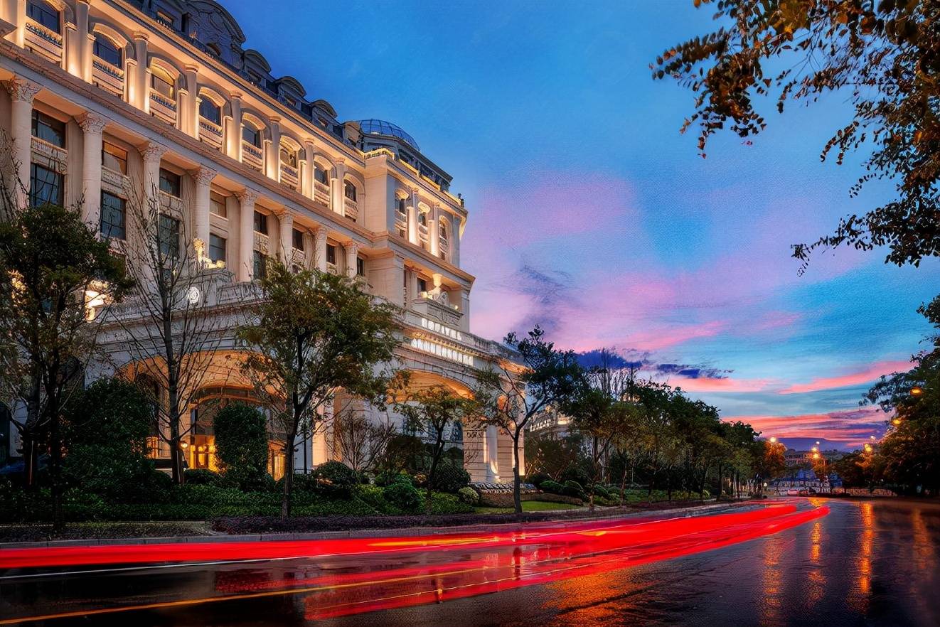 上海新华联索菲特大酒店新春大促福虎生财礼献多重惊喜