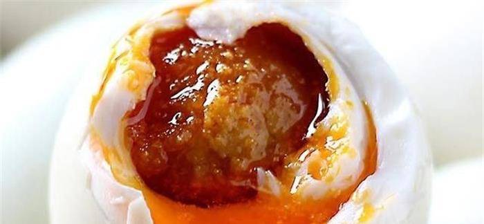 海鸭蛋怎么做好吃 b3e3d81515254a84acba32d48a4bf344.jpeg