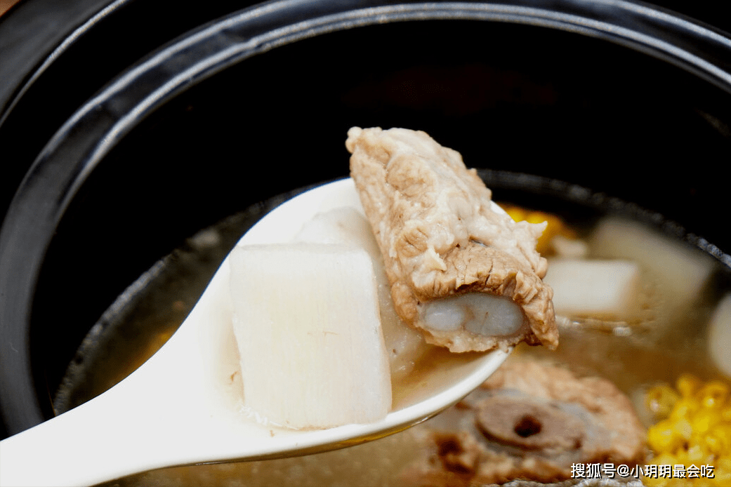 莲藕排骨汤怎么做才软烂 fc1f7e98f1bb4b7caca18ae326c1e19d.png