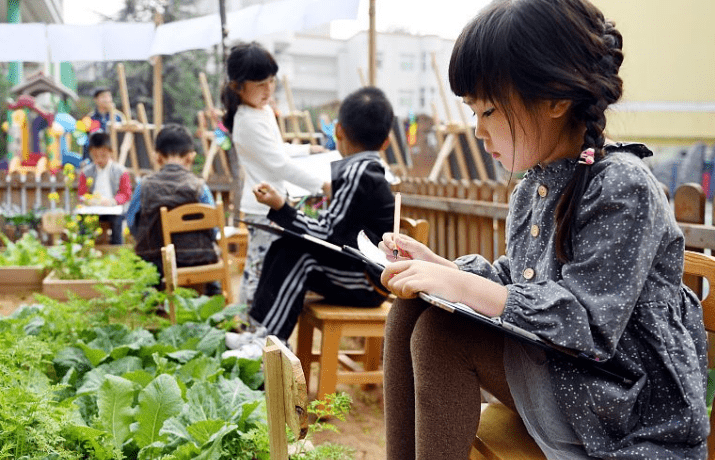 分数|幼儿园“超前教育”危害多，小学二年级显露端倪，家长别不当回事