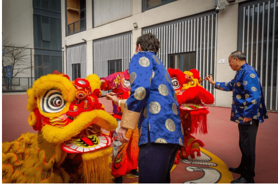 艺术|荟萃中外 糅合古今 当国际学校邂逅中国传统 音奧书院春节联欢会