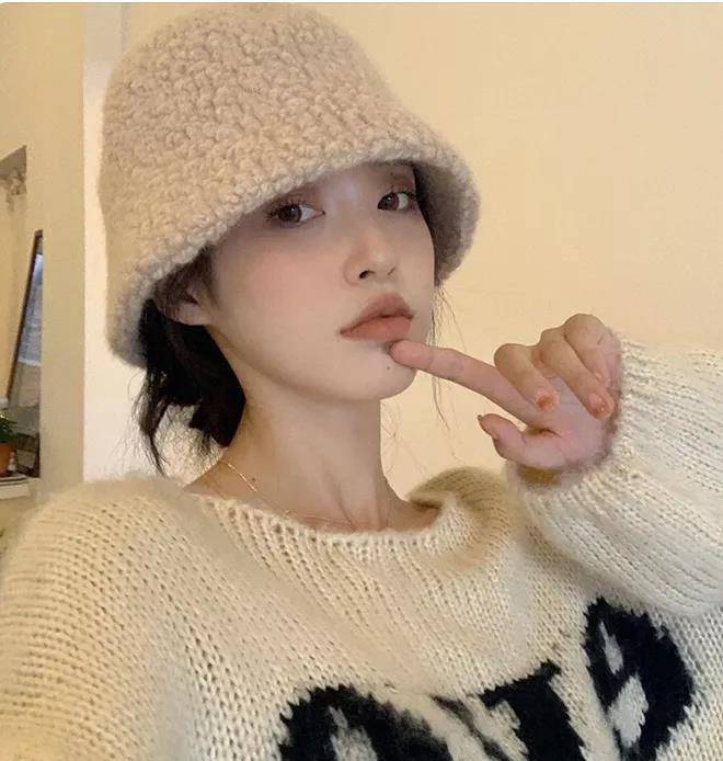 假发超越妹妹和各种女明星、博主们带火的换头效果发饰，都在这里