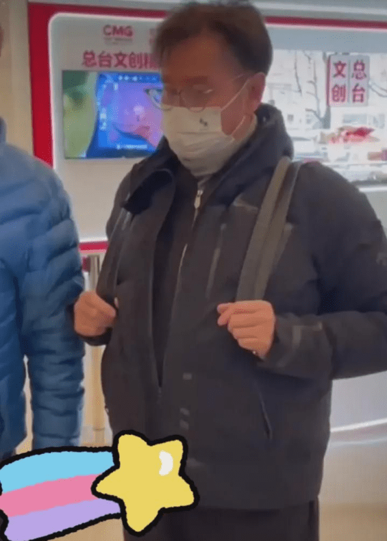 老當益壯，71歲譚詠麟酒店汗流浹背，「神仙跳」風波後再登春晚 娛樂 第3張