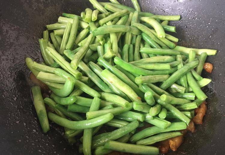 美容|六月宁可不吃肉也要吃这菜,美容养颜又瘦身,比吃肉养人