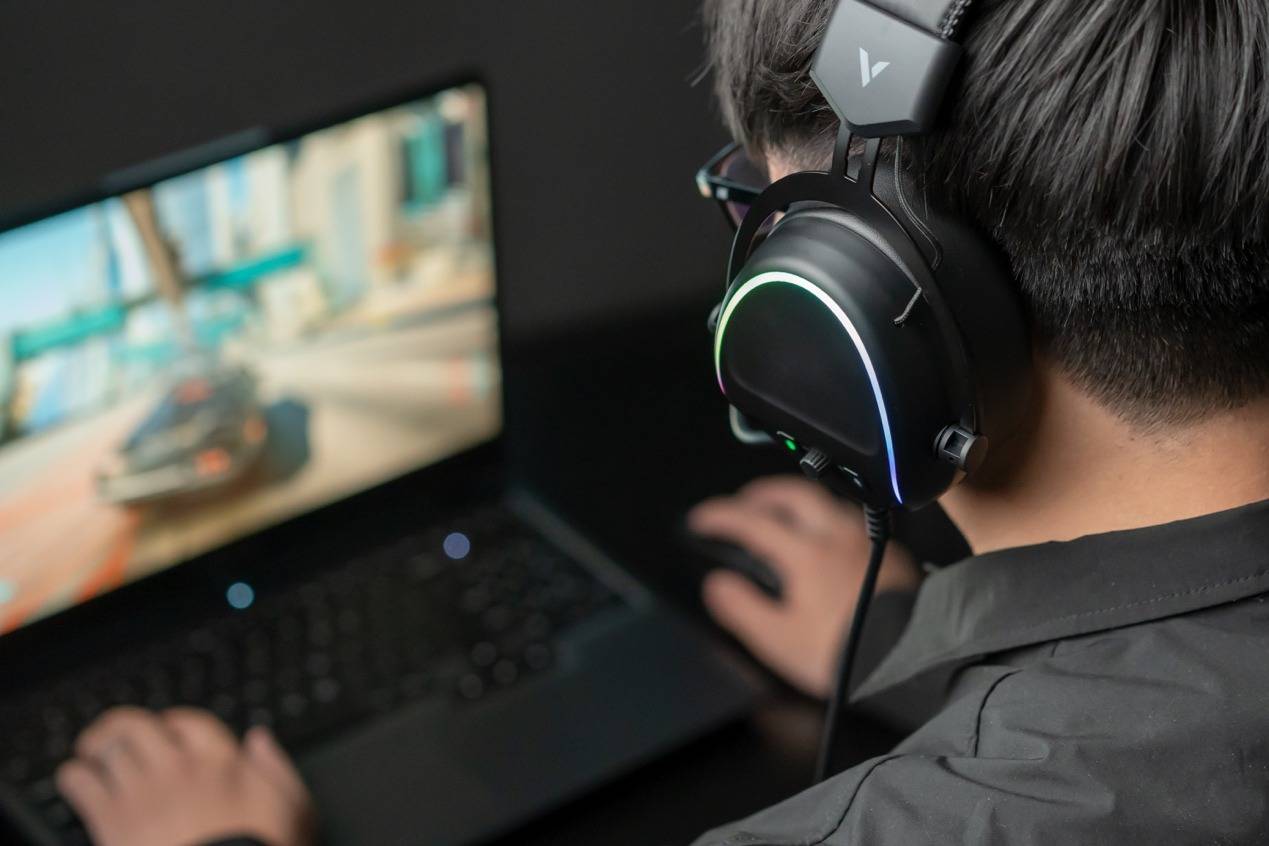 音雄降临先发制人，雷柏VH650游戏耳机评测