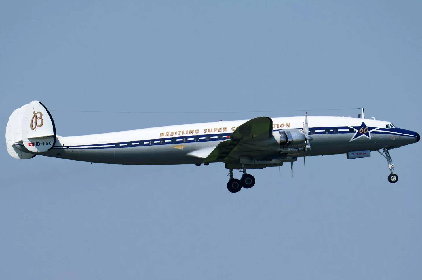 原创美军c69运输机在客机基础上改进而成满足长距离作战