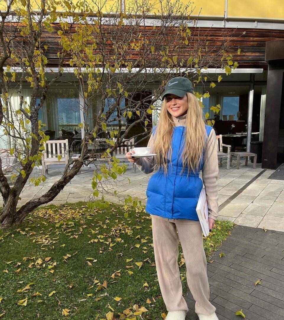 面料 冬季怕冷又想穿出品质，来件马甲就够了，时髦好搭又保暖